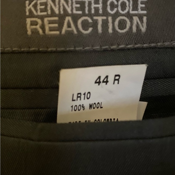 KENNETH COLE Blazer. Navy pinstriped pattern. - Picture 5 of 9